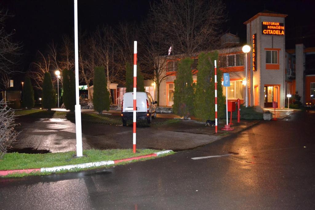 Motel Citadela 023 Nagybecskerek Kültér fotó